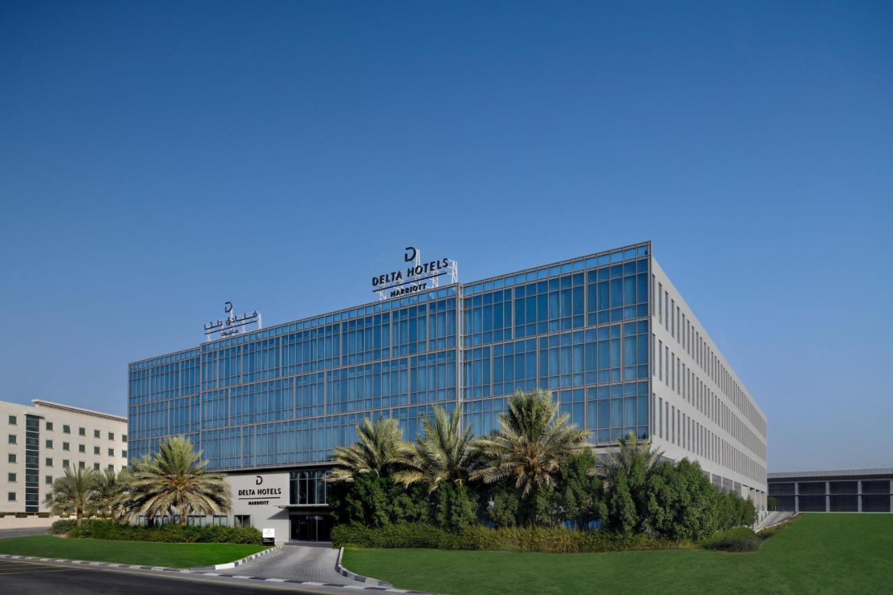 Delta Hotels By Marriott Dubai Investment Park Екстер'єр фото