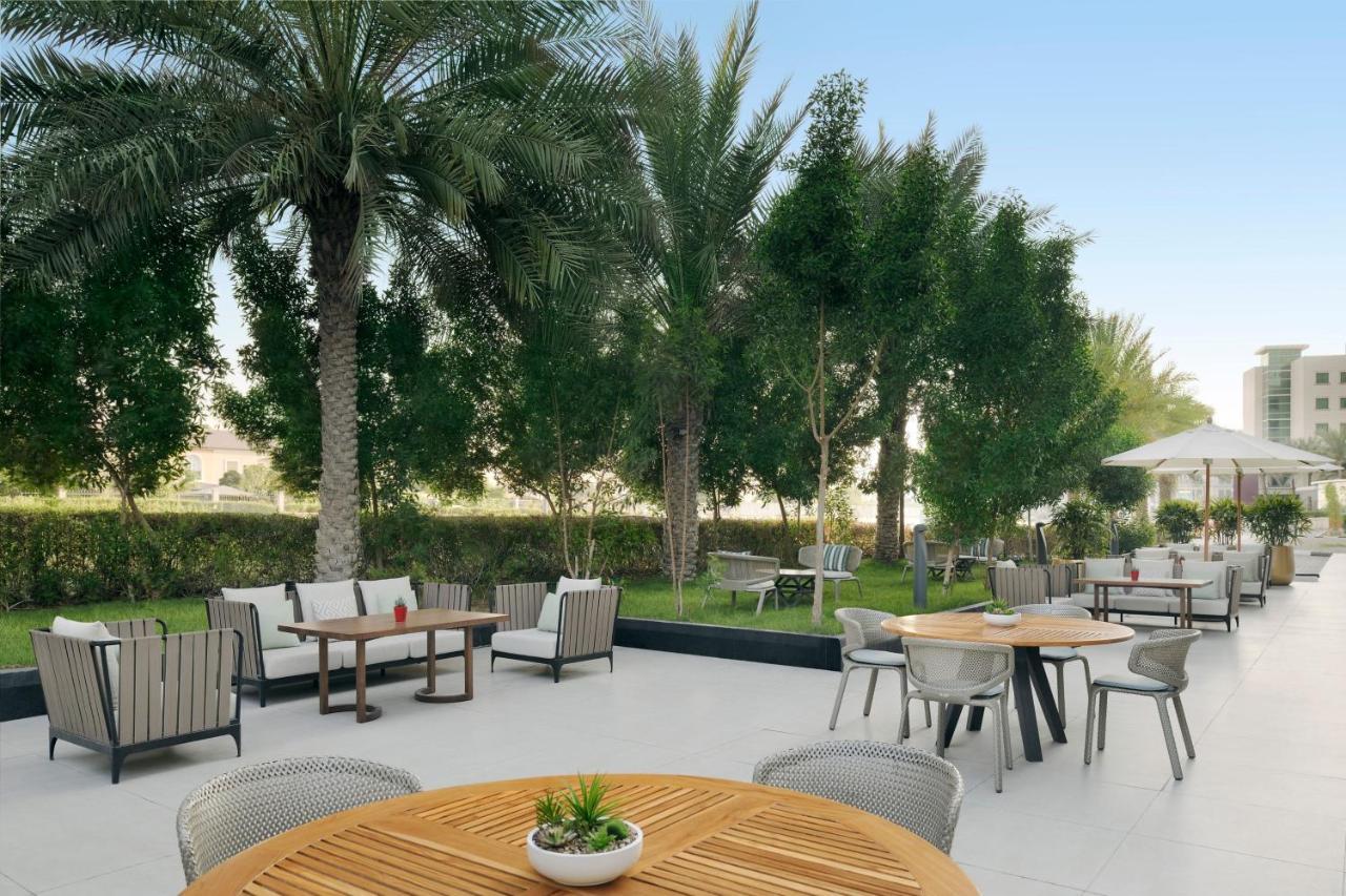 Delta Hotels By Marriott Dubai Investment Park Екстер'єр фото