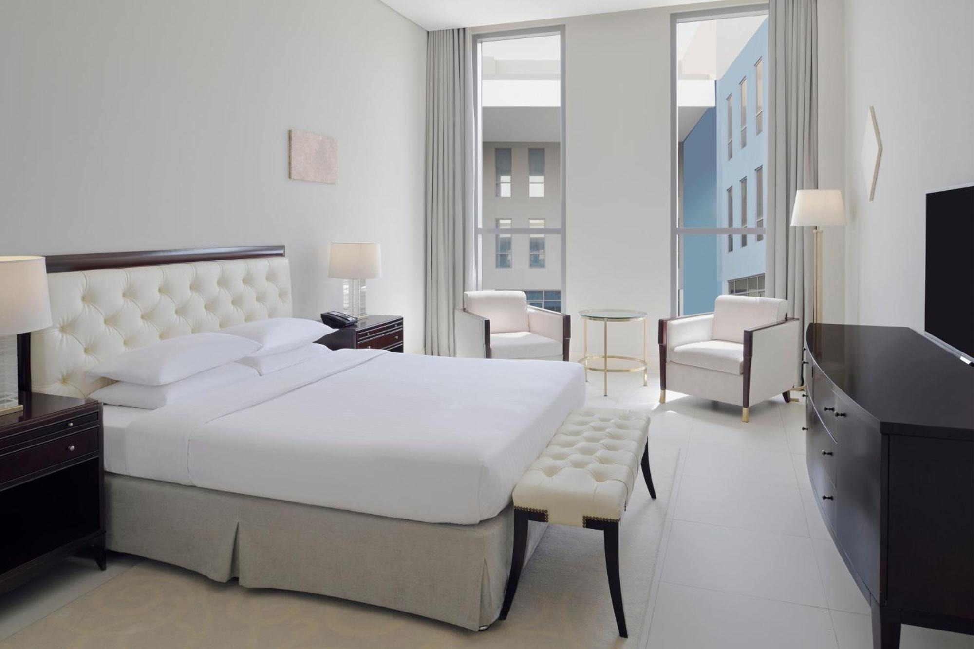 Delta Hotels By Marriott Dubai Investment Park Екстер'єр фото