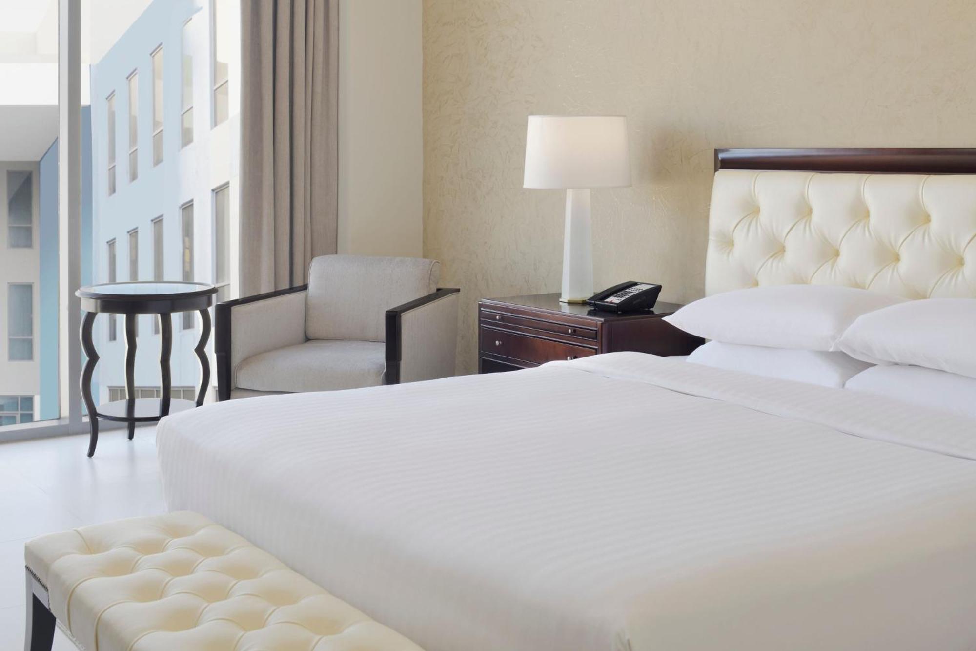 Delta Hotels By Marriott Dubai Investment Park Екстер'єр фото