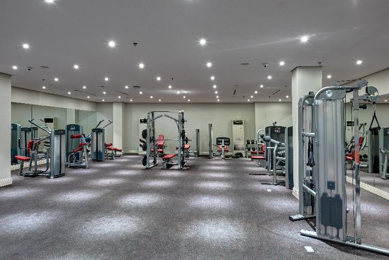 Delta Hotels By Marriott Dubai Investment Park Екстер'єр фото